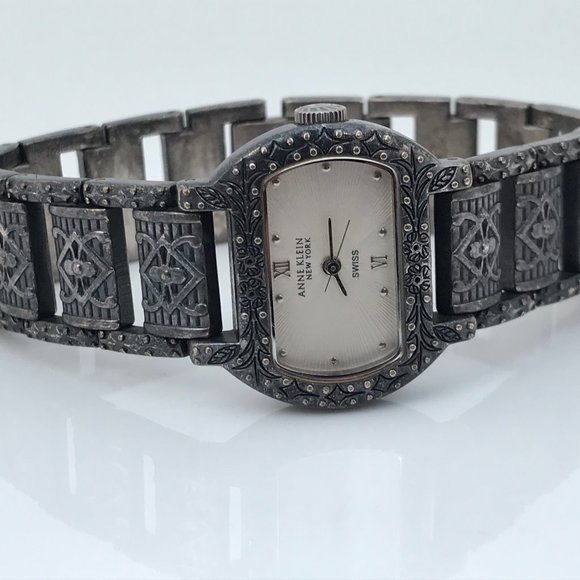 Anne Klein Swiss Ladies Watch Antique Style Analog - Picture 3 of 8